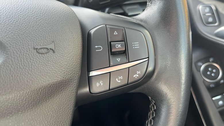 Ford Fiesta 1.0 EcoBoost Hybrid mHEV 125 Vignale Edition 5dr Petrol Hatchback